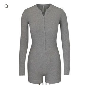 Skims Soft Lounge Long Sleeve Henley